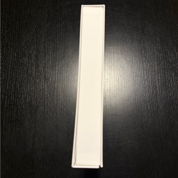 Porsche Design White Accessory Box - Picture 3 of 3